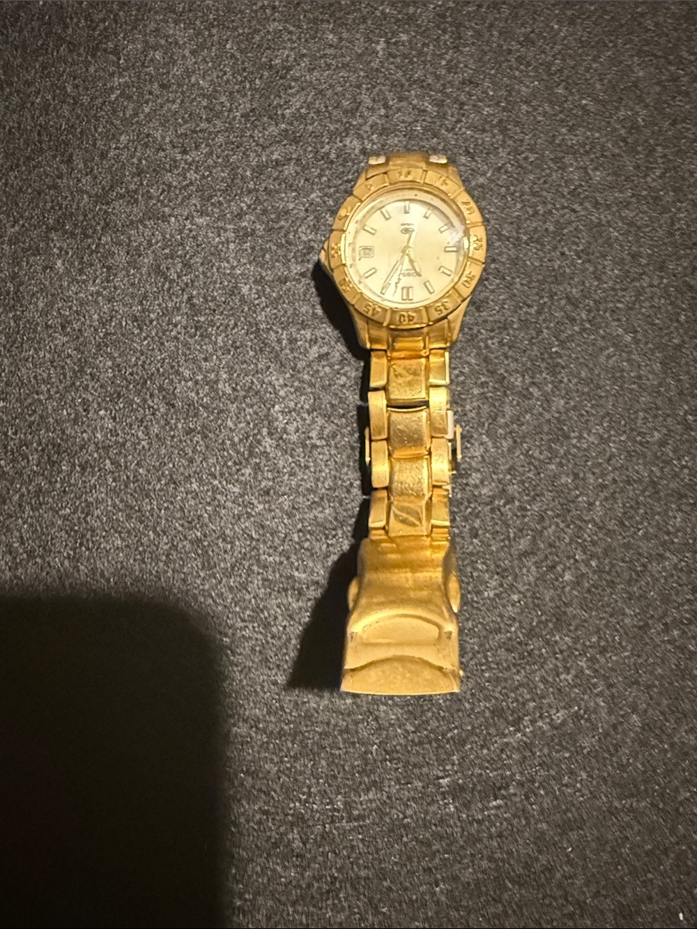 Fossil Gold-Tone Linked Bracelet Watch - Picture 6 of 6